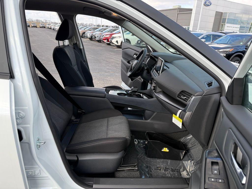new 2025 Nissan Rogue car, priced at $27,381