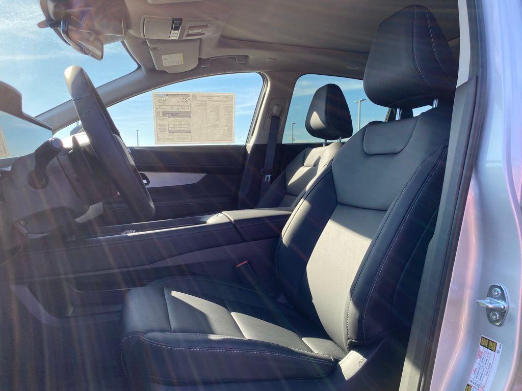 new 2025 Nissan Murano car, priced at $46,316