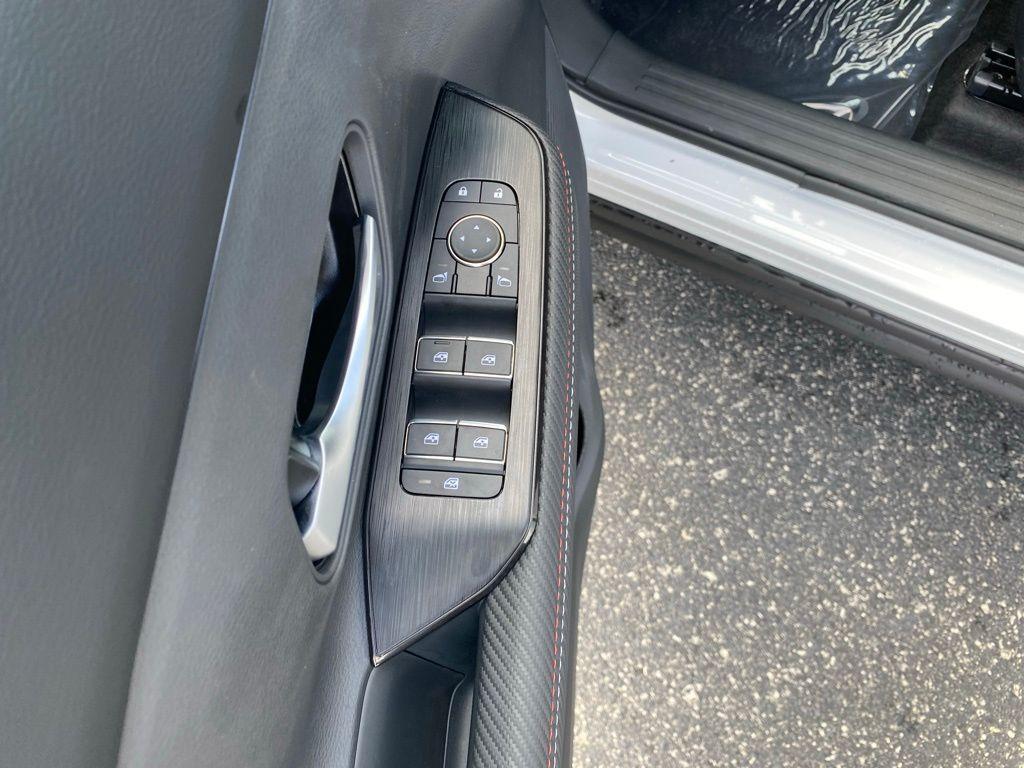 new 2025 Nissan Kicks car, priced at $27,915