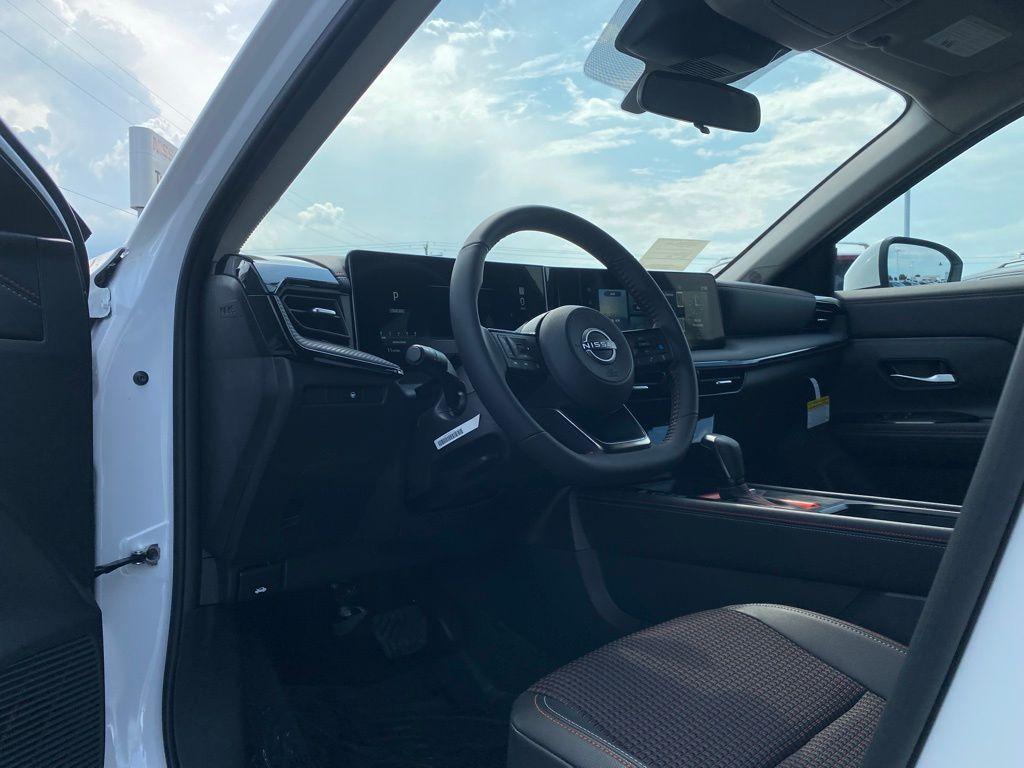 new 2025 Nissan Kicks car, priced at $27,915