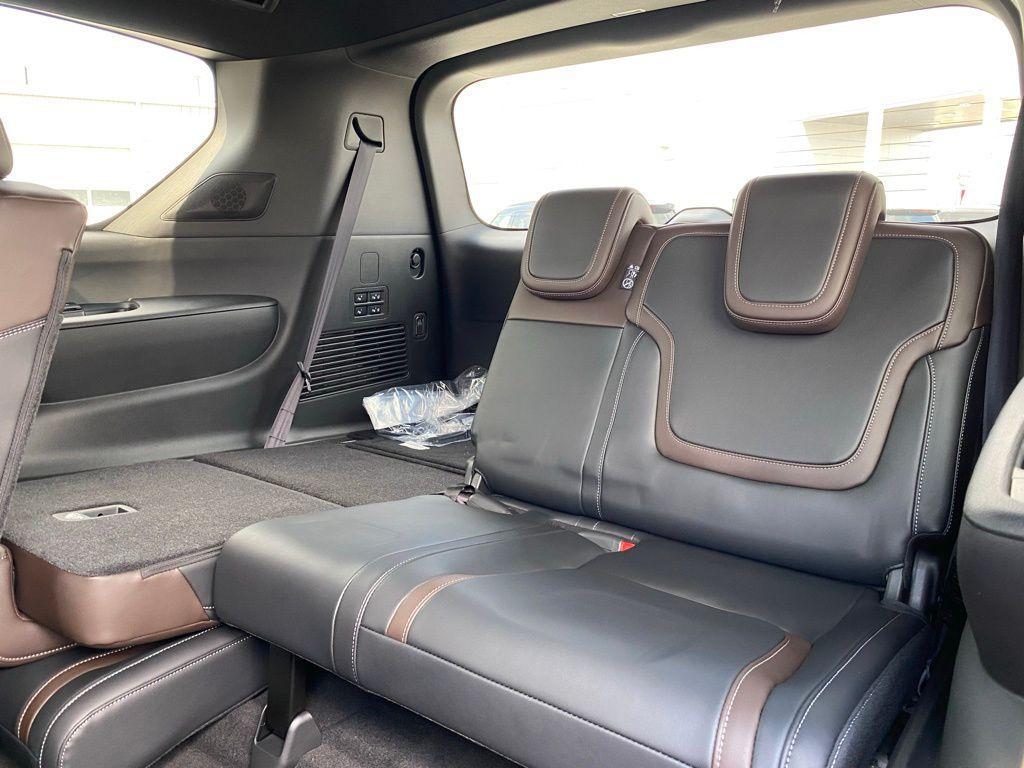 new 2025 Nissan Armada car, priced at $66,817