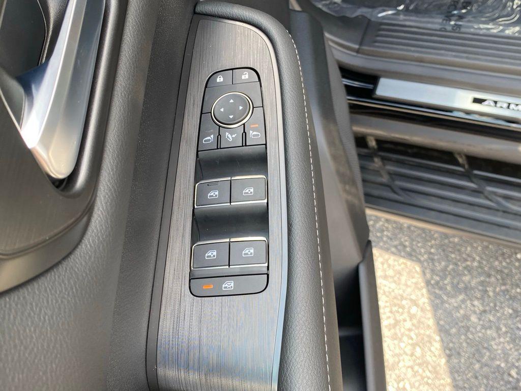 new 2025 Nissan Armada car, priced at $66,817