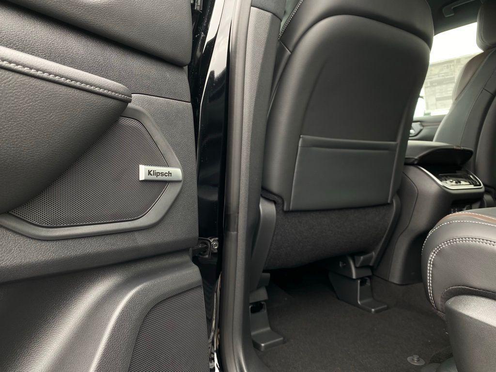 new 2025 Nissan Armada car, priced at $57,857