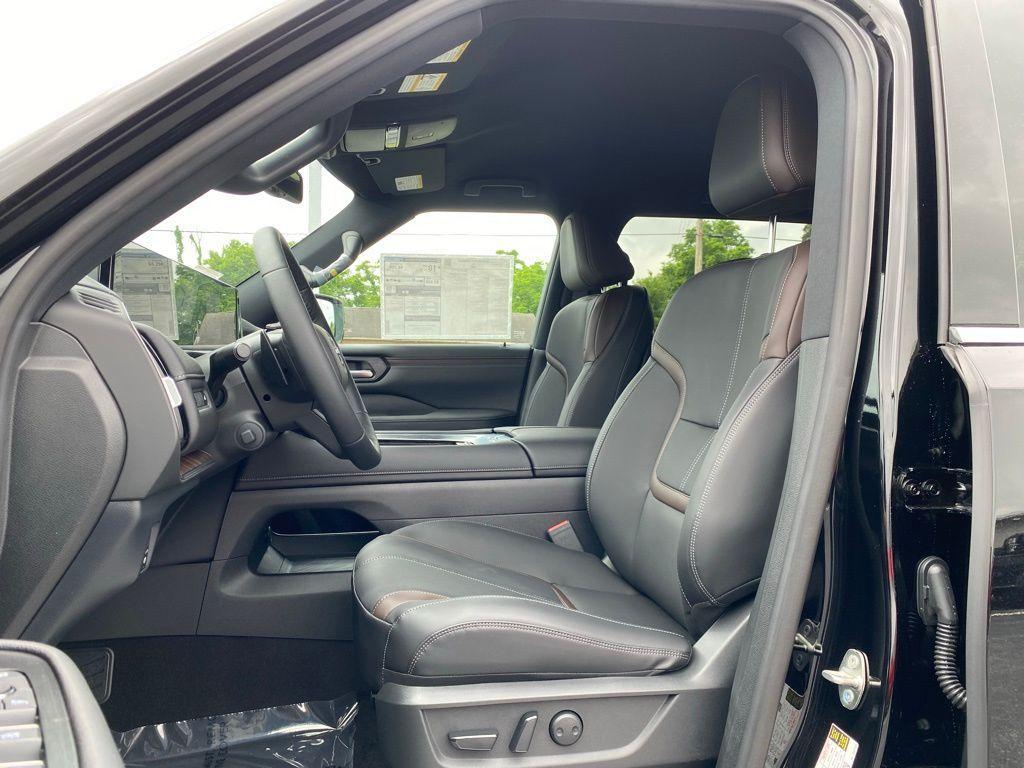 new 2025 Nissan Armada car, priced at $57,857