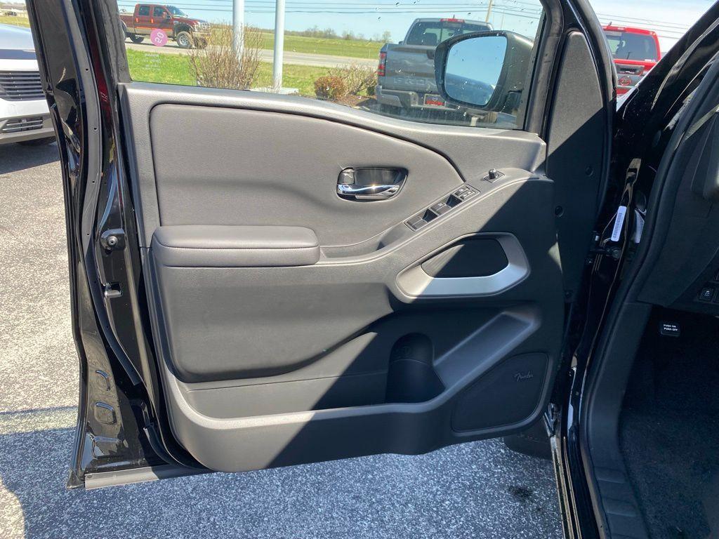new 2025 Nissan Frontier car, priced at $37,475