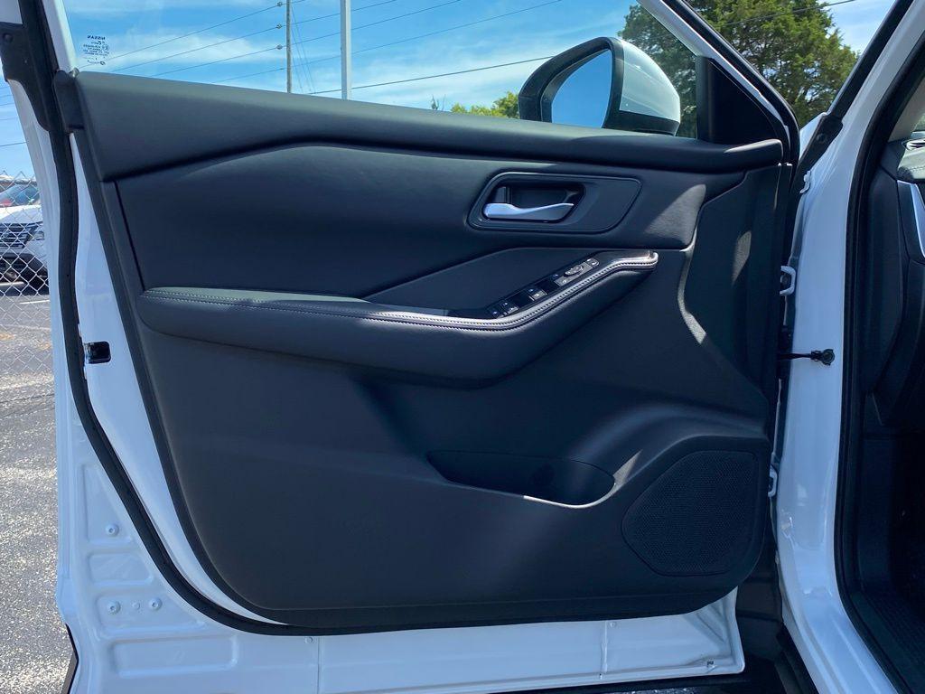 new 2026 Nissan Rogue car, priced at $30,066