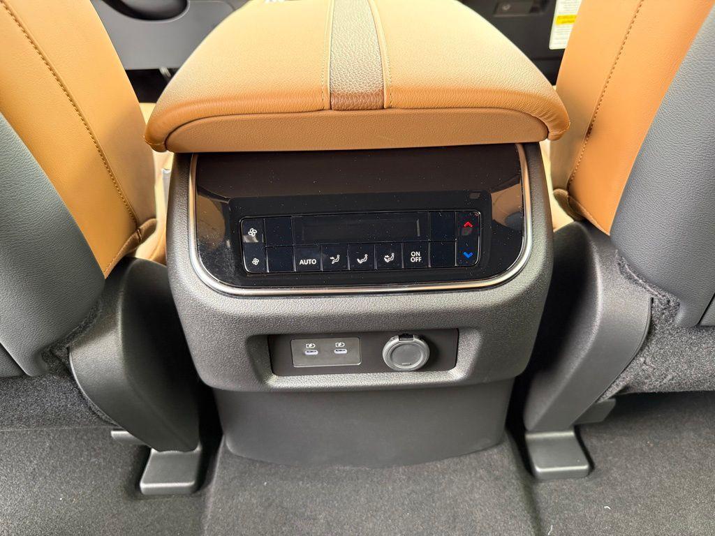 new 2025 Nissan Armada car, priced at $65,690