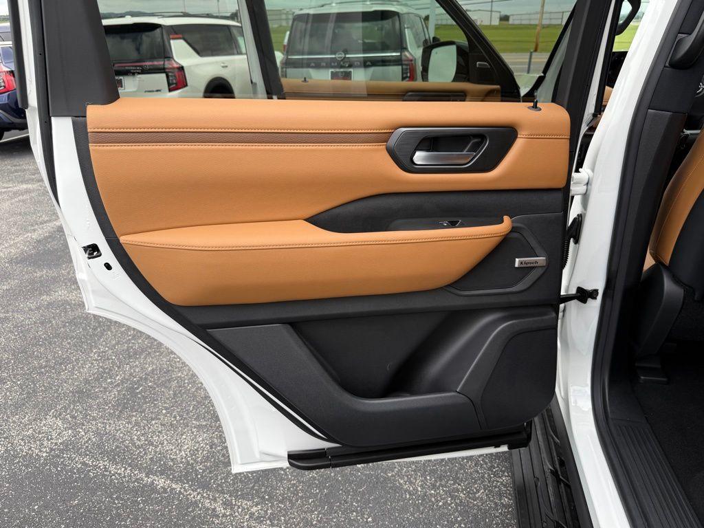 new 2025 Nissan Armada car, priced at $65,690