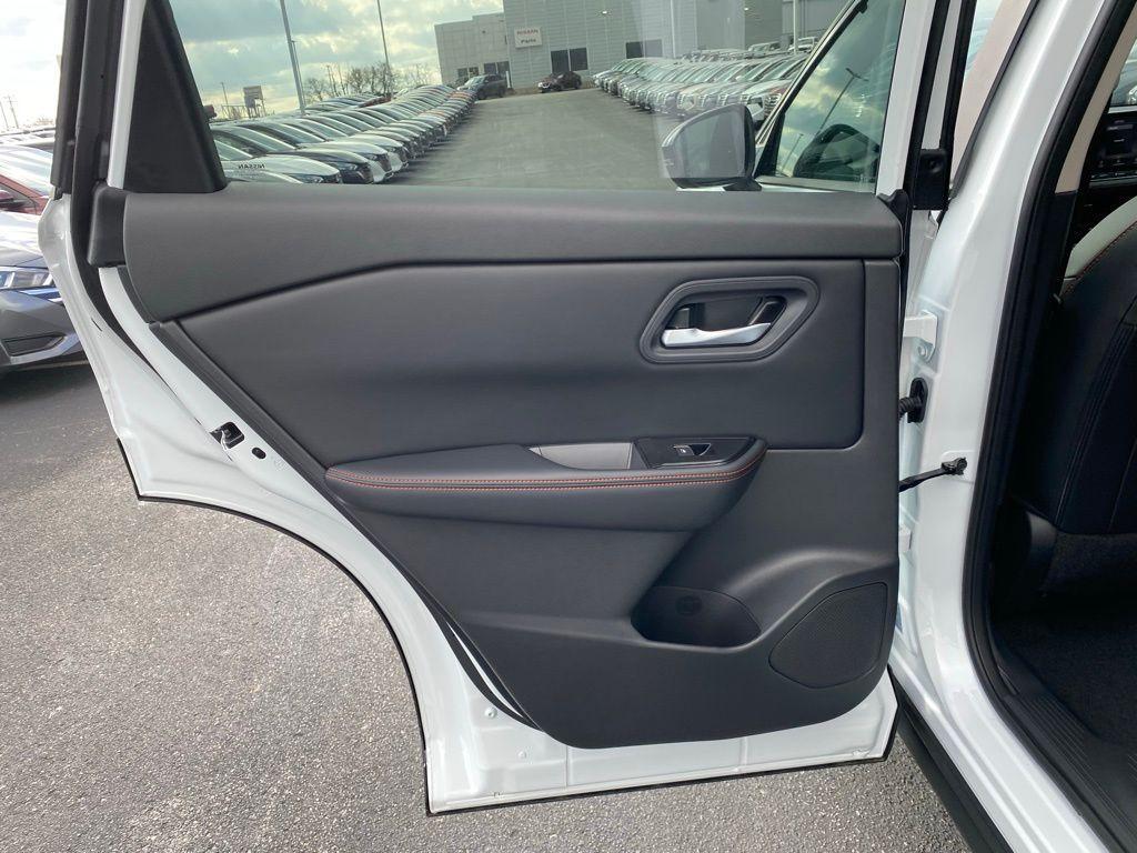 new 2025 Nissan Rogue car, priced at $35,814
