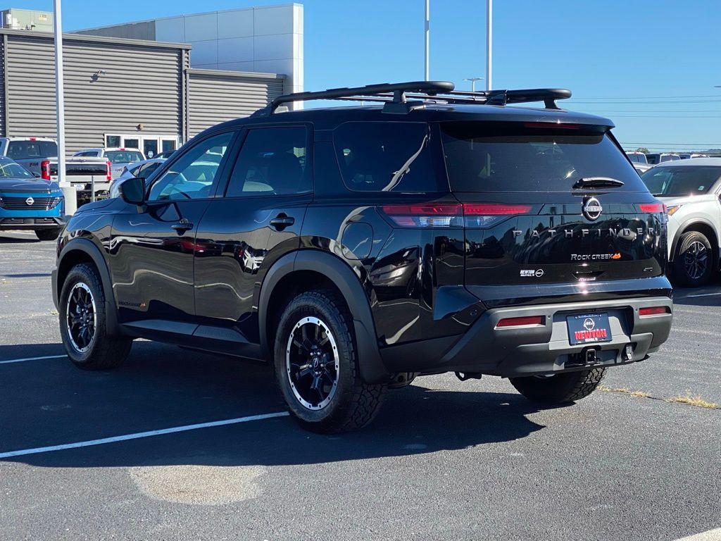 new 2025 Nissan Pathfinder car, priced at $37,477
