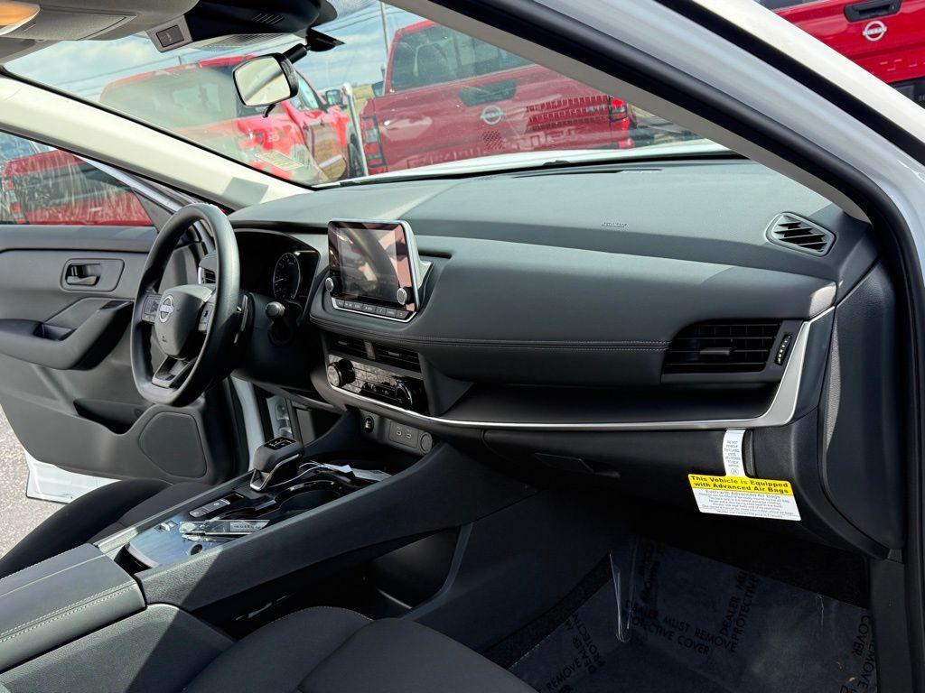 new 2025 Nissan Rogue car, priced at $30,033