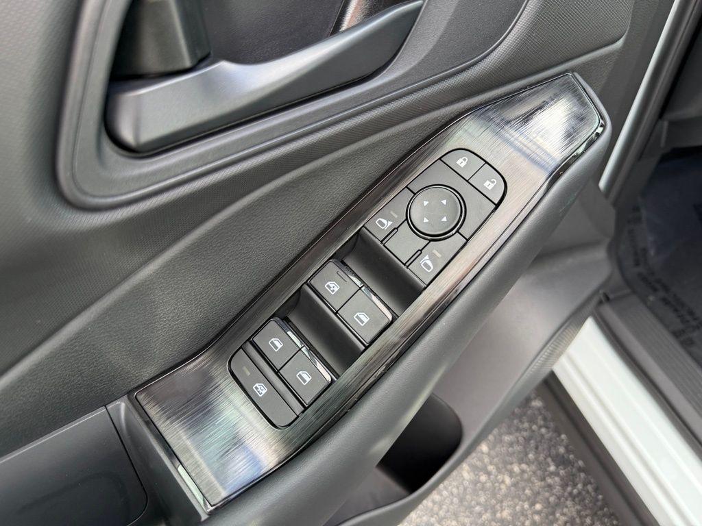 new 2025 Nissan Rogue car, priced at $30,033