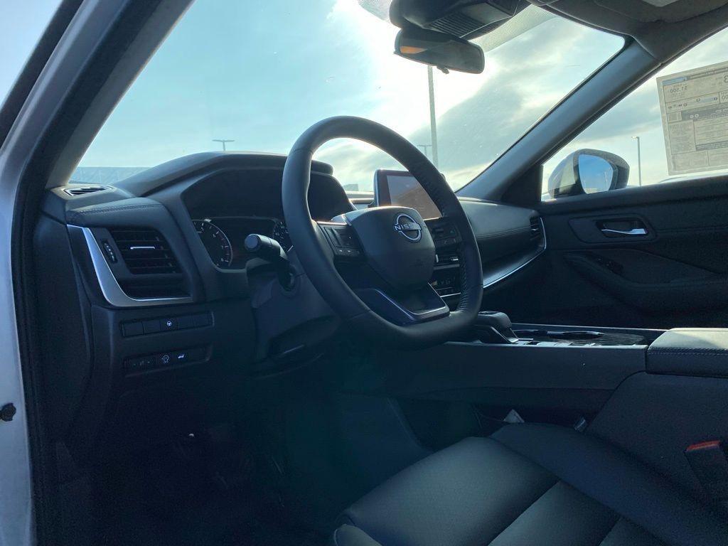 new 2025 Nissan Rogue car, priced at $31,129
