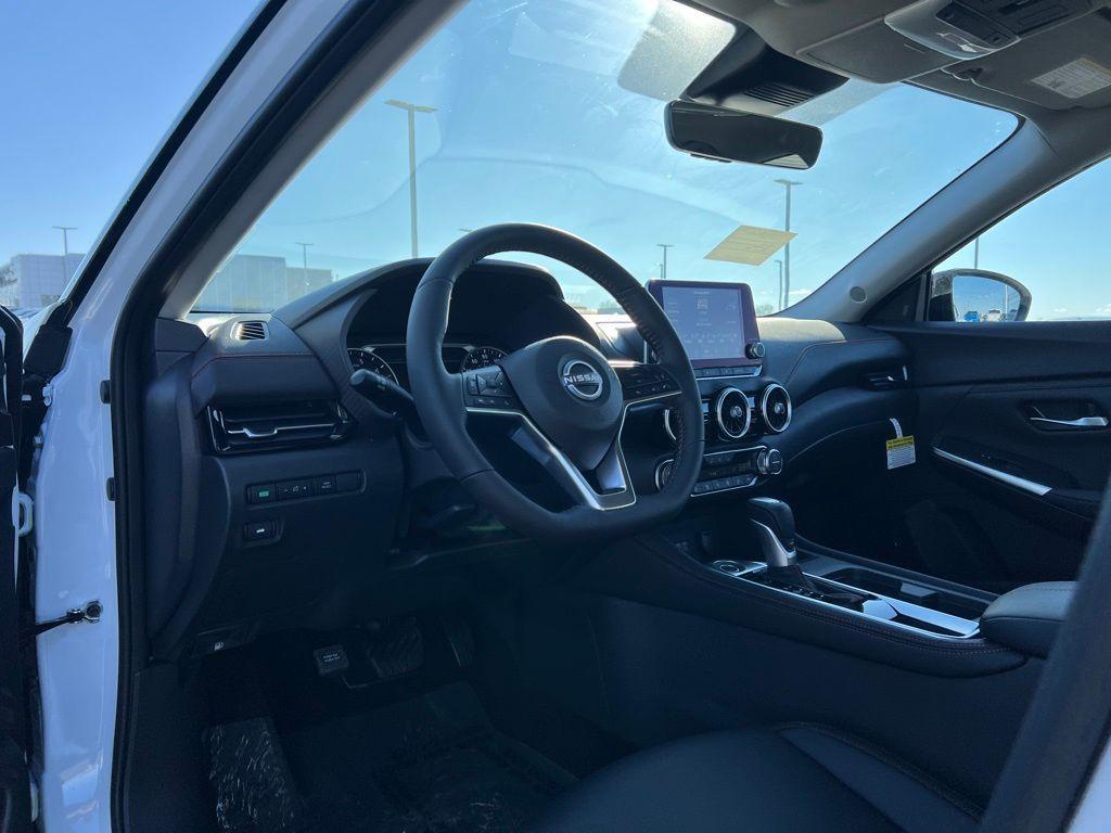 new 2025 Nissan Sentra car, priced at $28,086