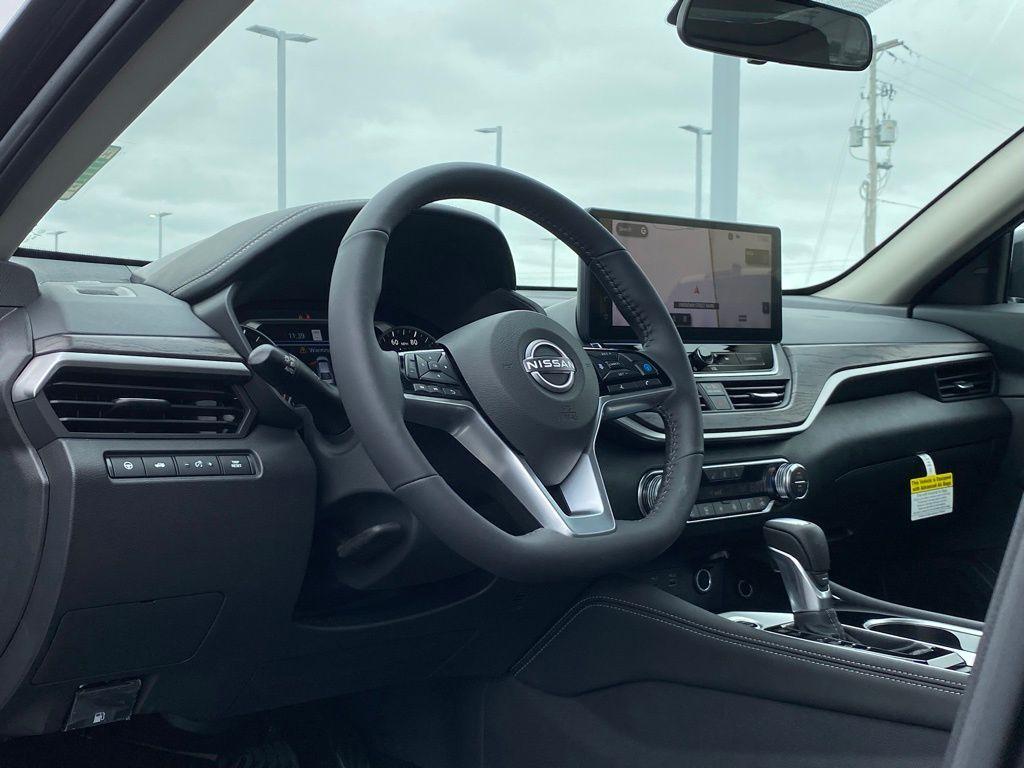 new 2025 Nissan Altima car, priced at $29,785
