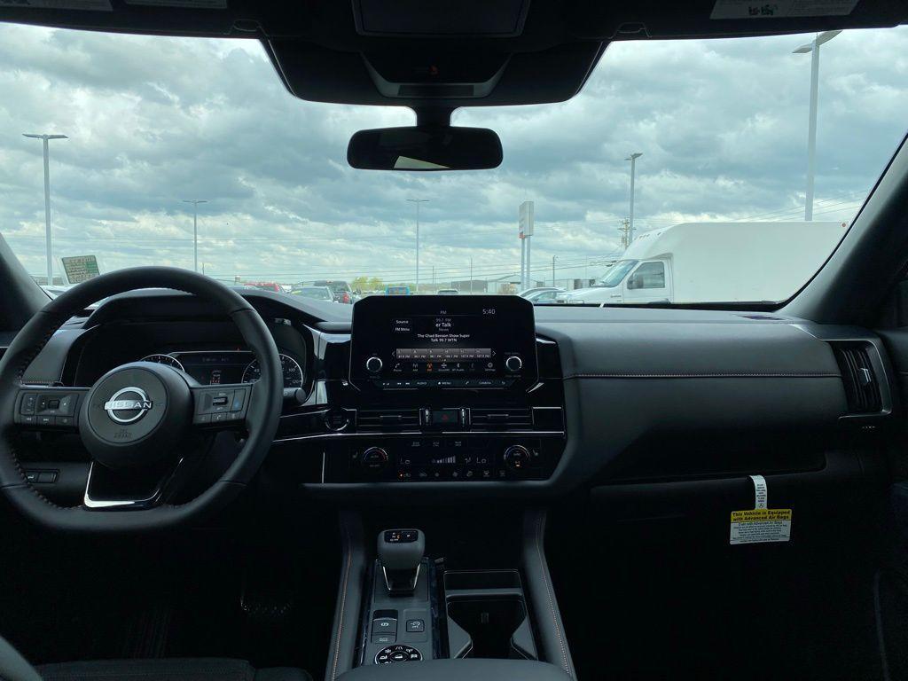 new 2025 Nissan Pathfinder car, priced at $42,805
