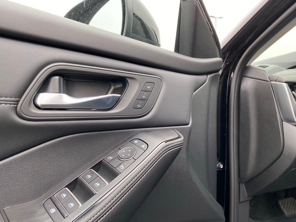new 2025 Nissan Rogue car, priced at $33,299