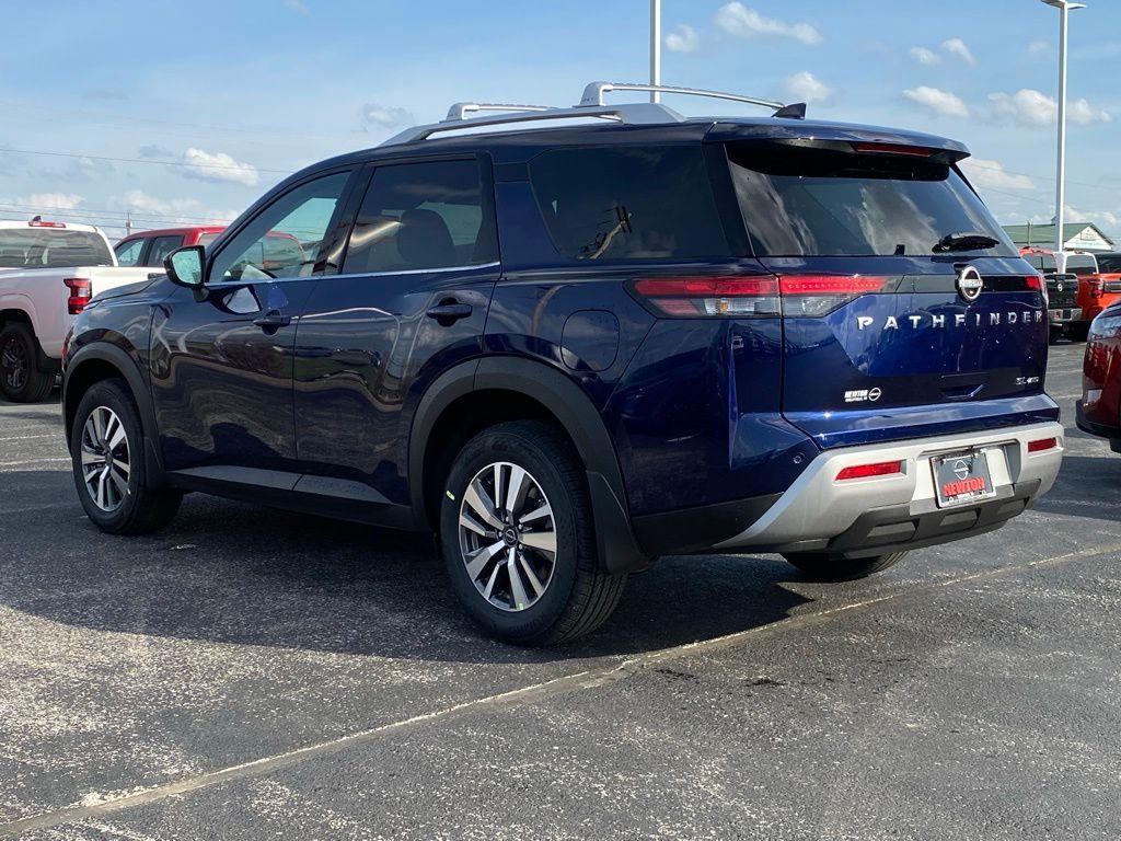 new 2025 Nissan Pathfinder car, priced at $42,418
