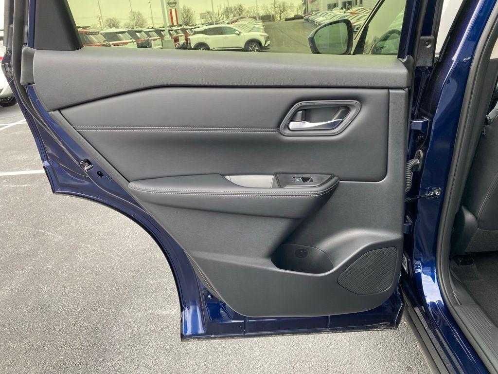 new 2025 Nissan Rogue car, priced at $35,432
