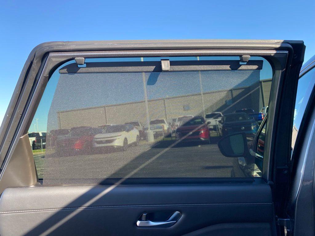 new 2025 Nissan Pathfinder car, priced at $35,526