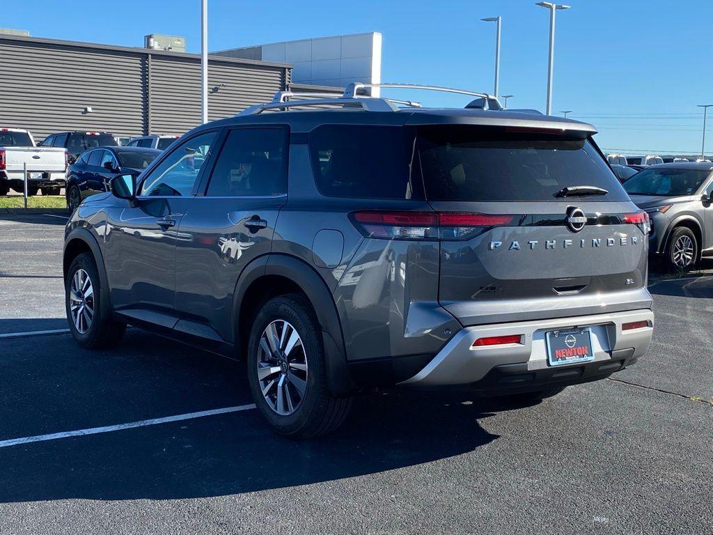 new 2025 Nissan Pathfinder car, priced at $35,526