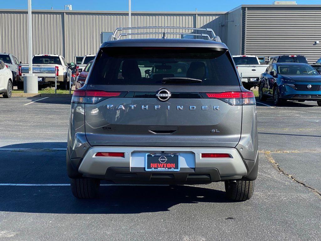 new 2025 Nissan Pathfinder car, priced at $35,526