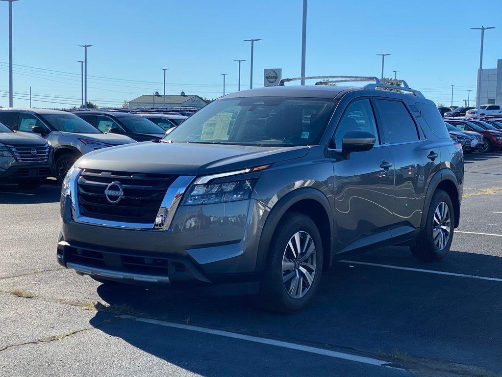 new 2025 Nissan Pathfinder car, priced at $35,526