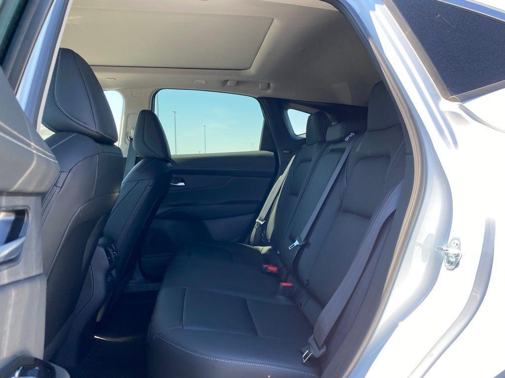 new 2025 Nissan Murano car, priced at $46,182