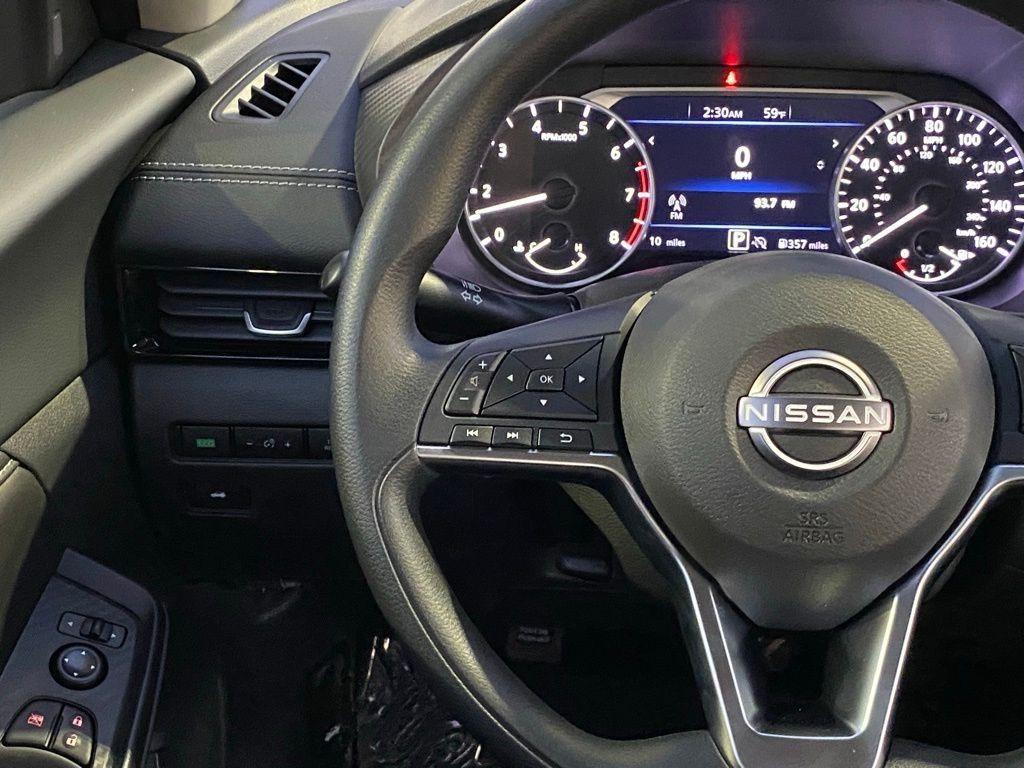new 2025 Nissan Sentra car, priced at $21,708