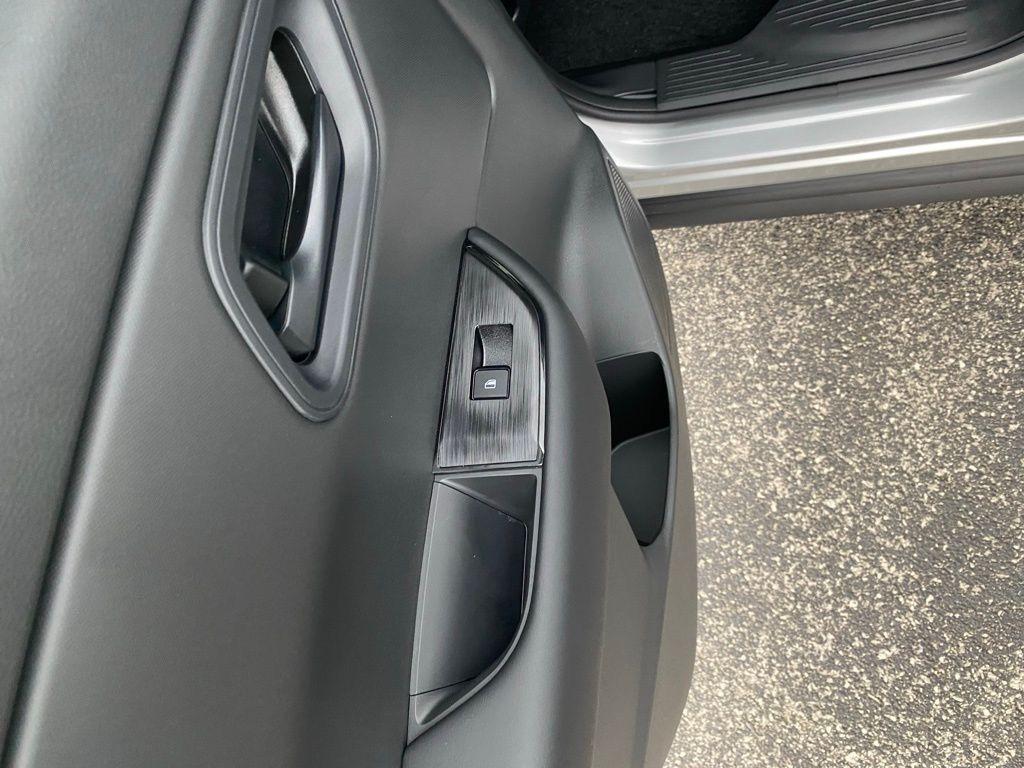 new 2025 Nissan Rogue car, priced at $25,959