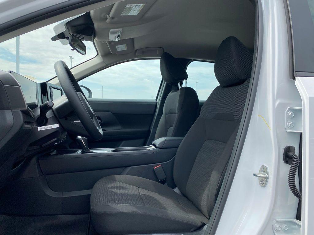new 2025 Nissan Kicks car, priced at $23,900