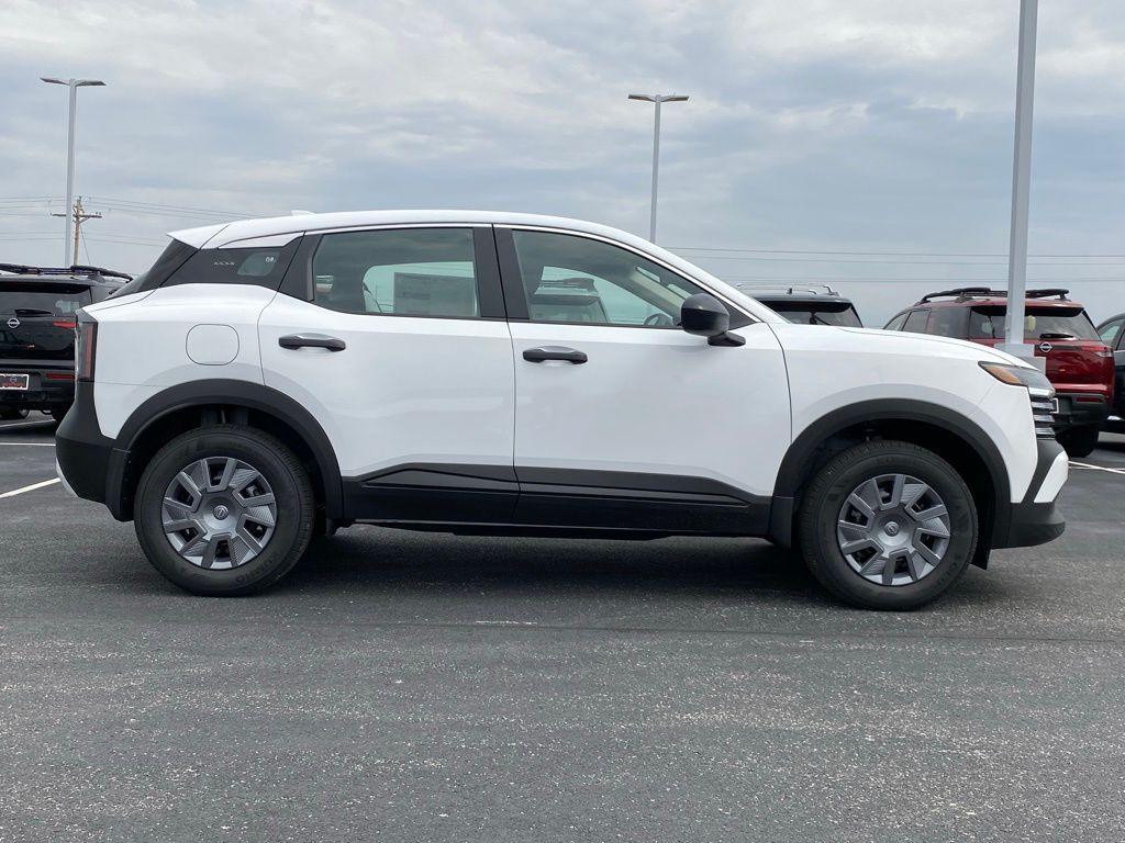 new 2025 Nissan Kicks car, priced at $23,900