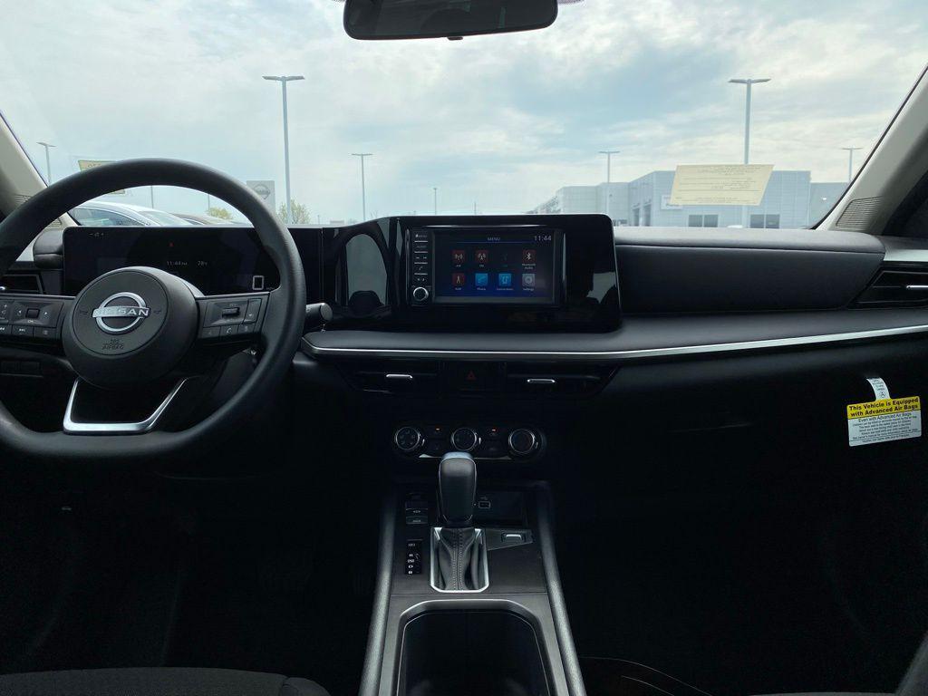 new 2025 Nissan Kicks car, priced at $23,900