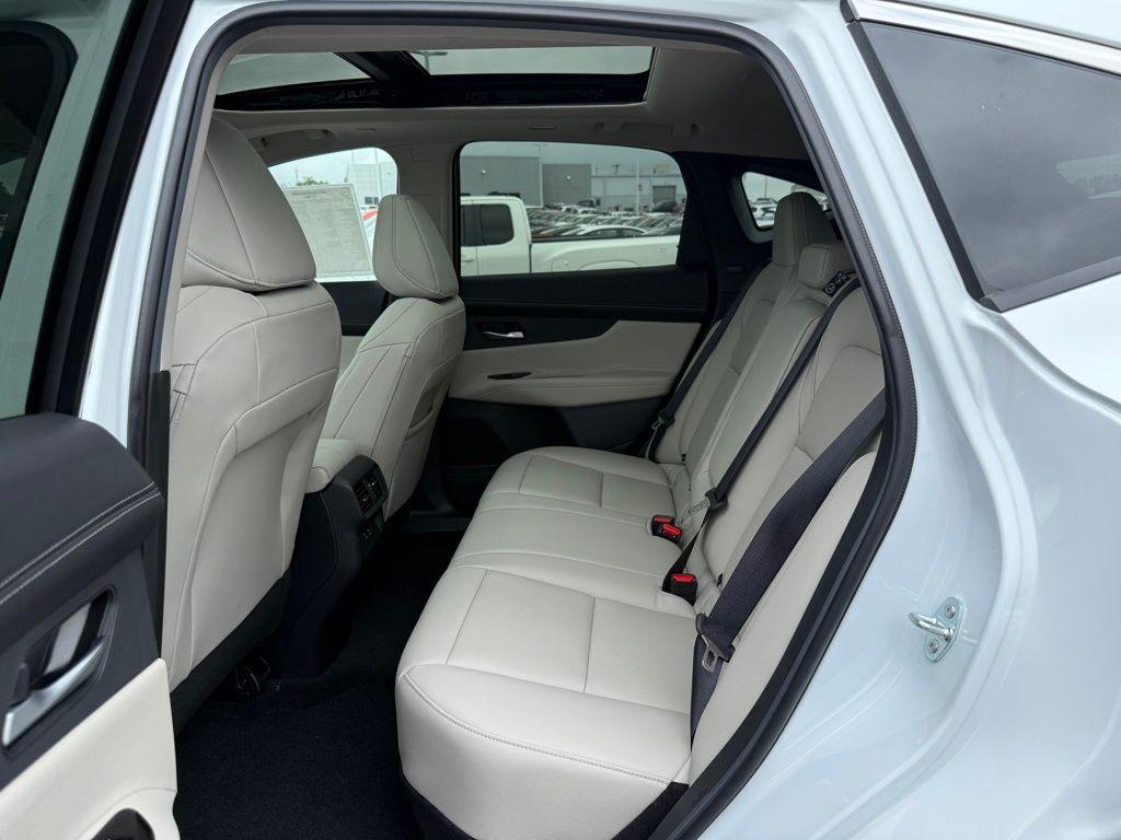 new 2025 Nissan Murano car, priced at $40,843