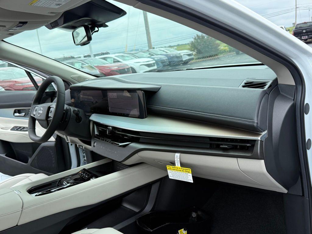 new 2025 Nissan Murano car, priced at $40,843