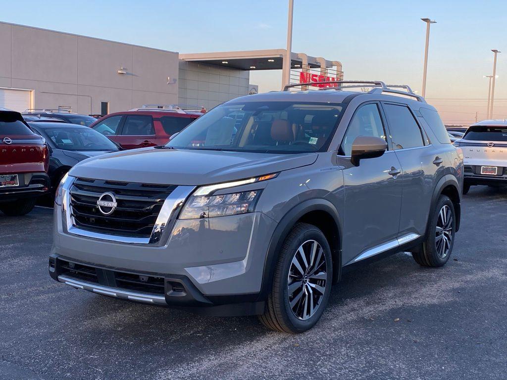 new 2025 Nissan Pathfinder car, priced at $47,796