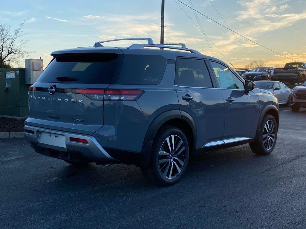 new 2025 Nissan Pathfinder car, priced at $47,796