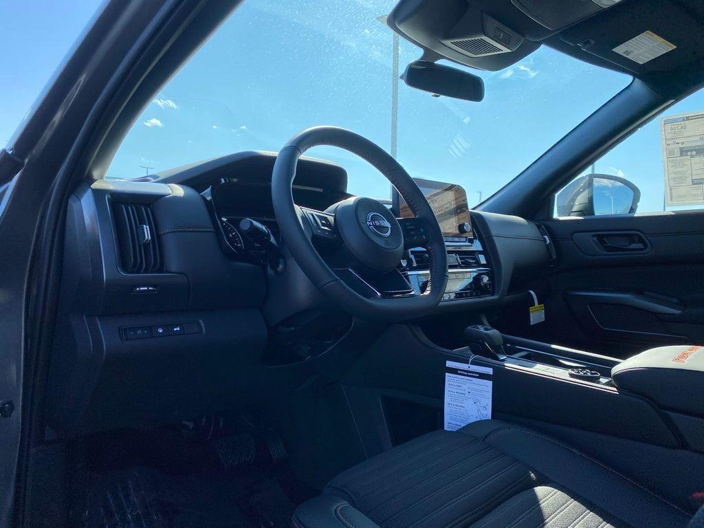 new 2025 Nissan Pathfinder car, priced at $42,478