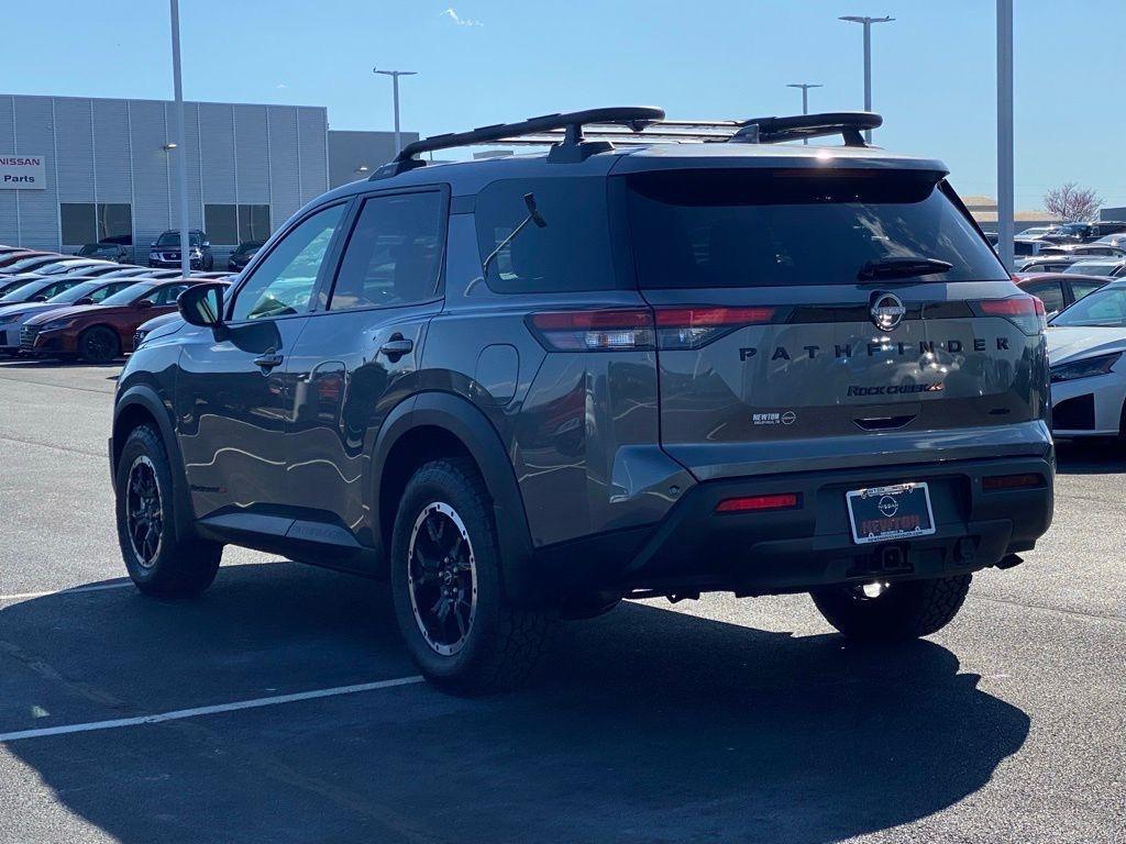 new 2025 Nissan Pathfinder car, priced at $42,478