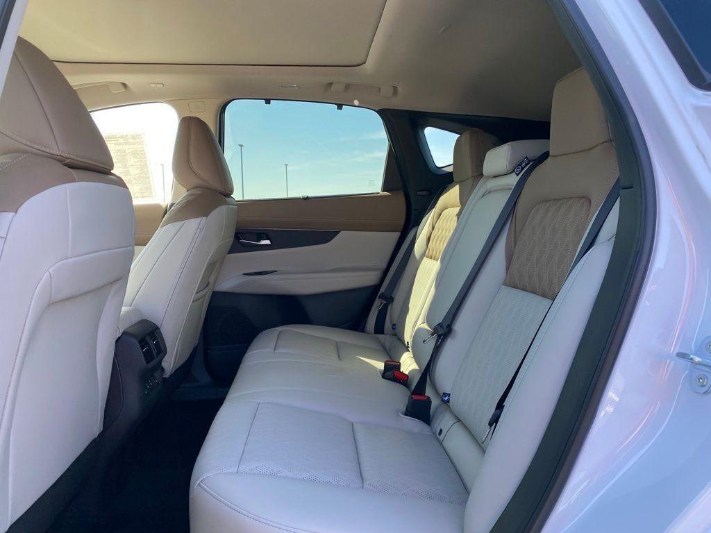 new 2025 Nissan Murano car, priced at $46,312