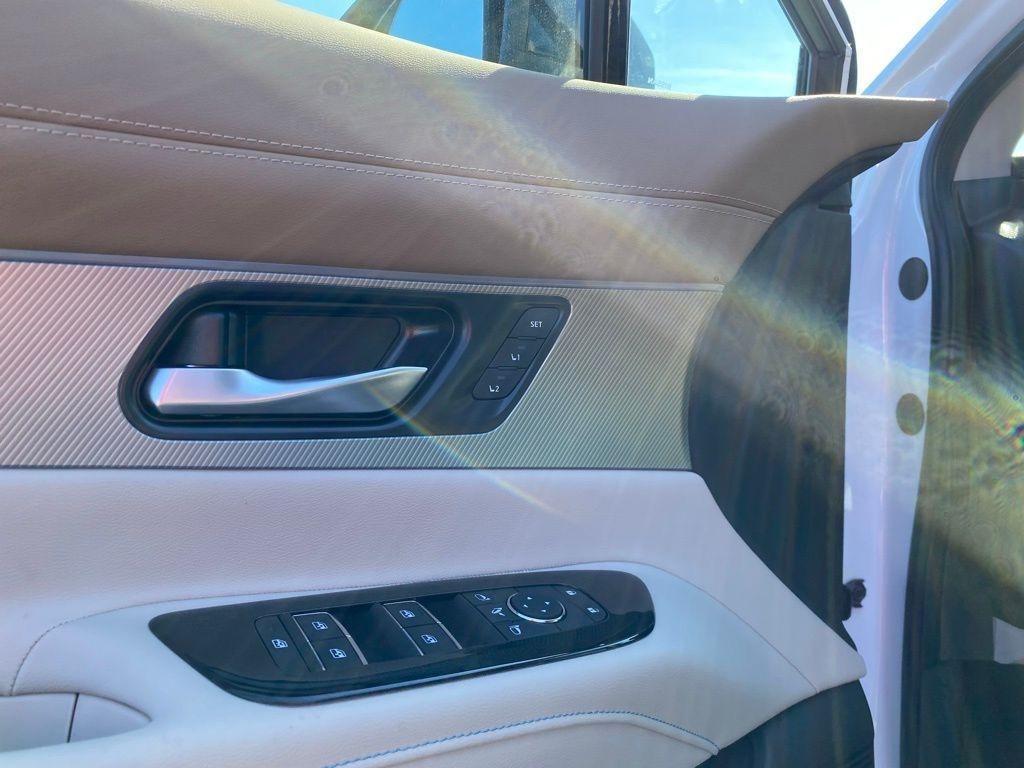 new 2025 Nissan Murano car, priced at $46,312
