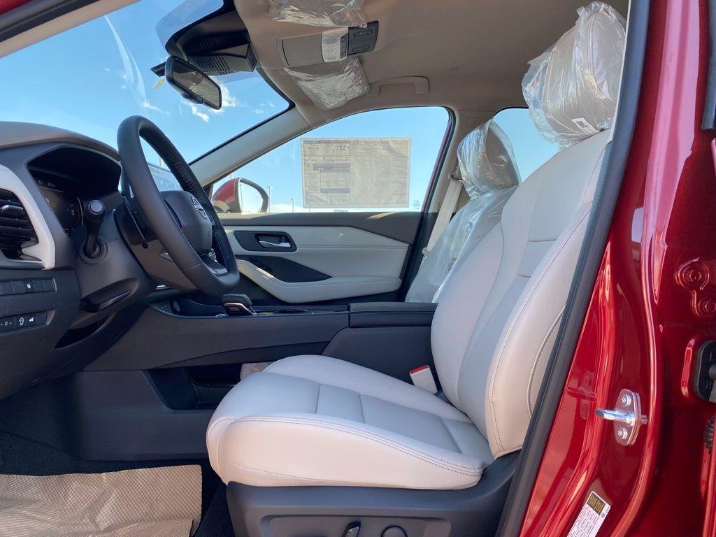 new 2025 Nissan Rogue car, priced at $31,613