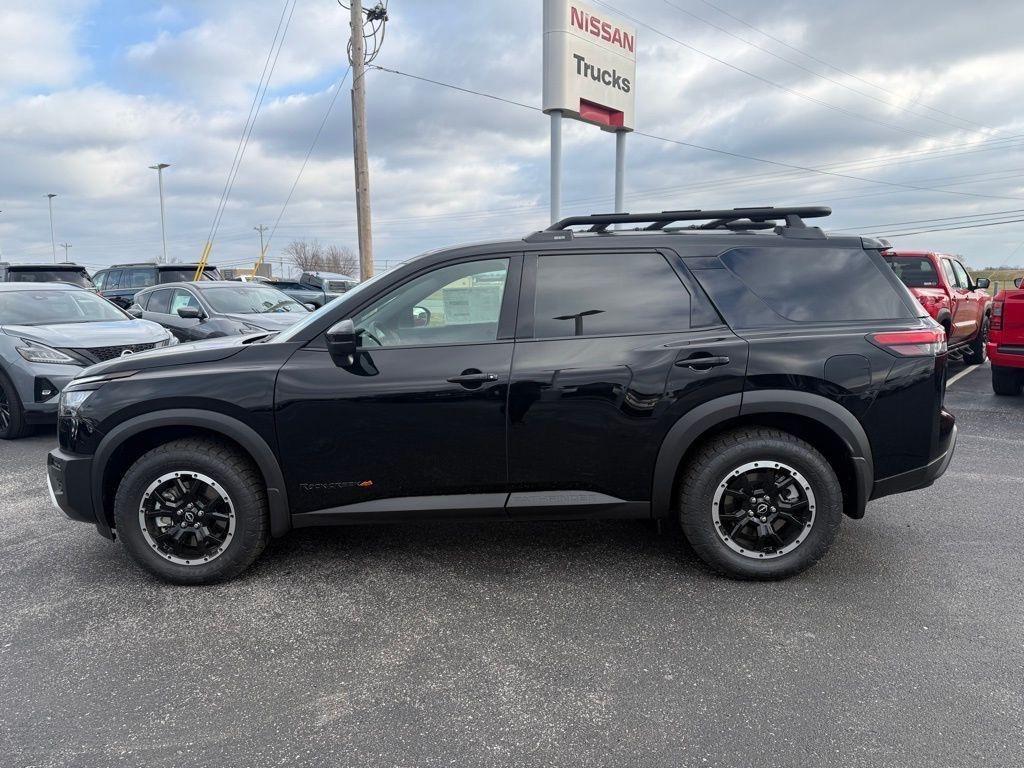 new 2025 Nissan Pathfinder car, priced at $42,425
