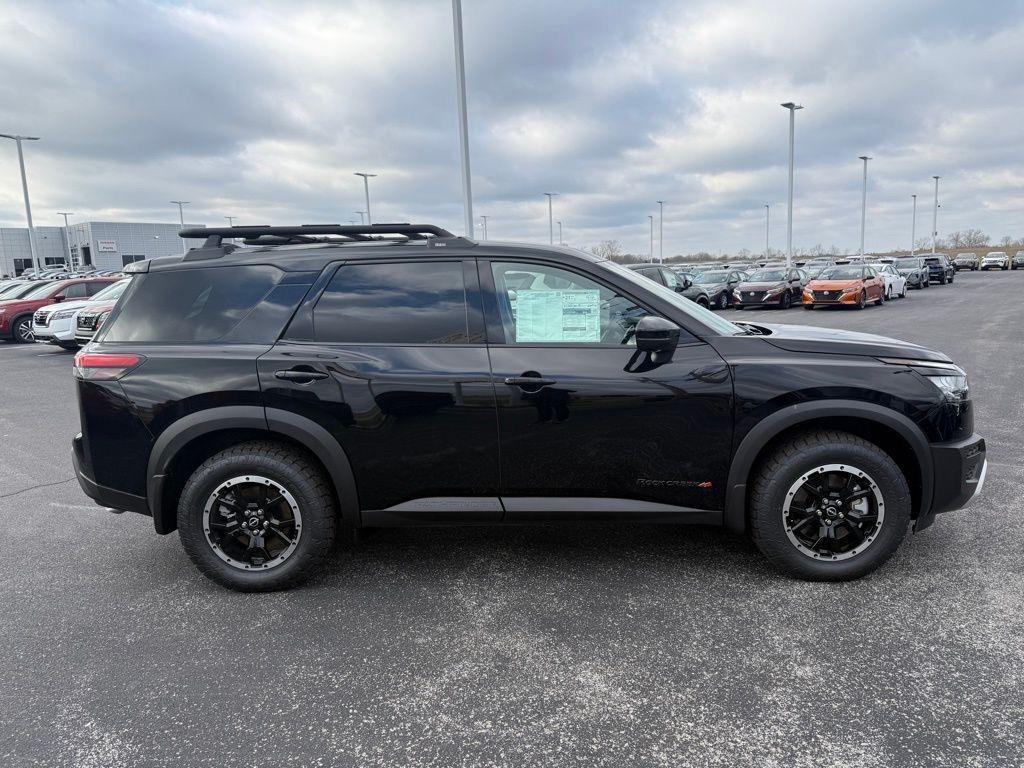 new 2025 Nissan Pathfinder car, priced at $42,425