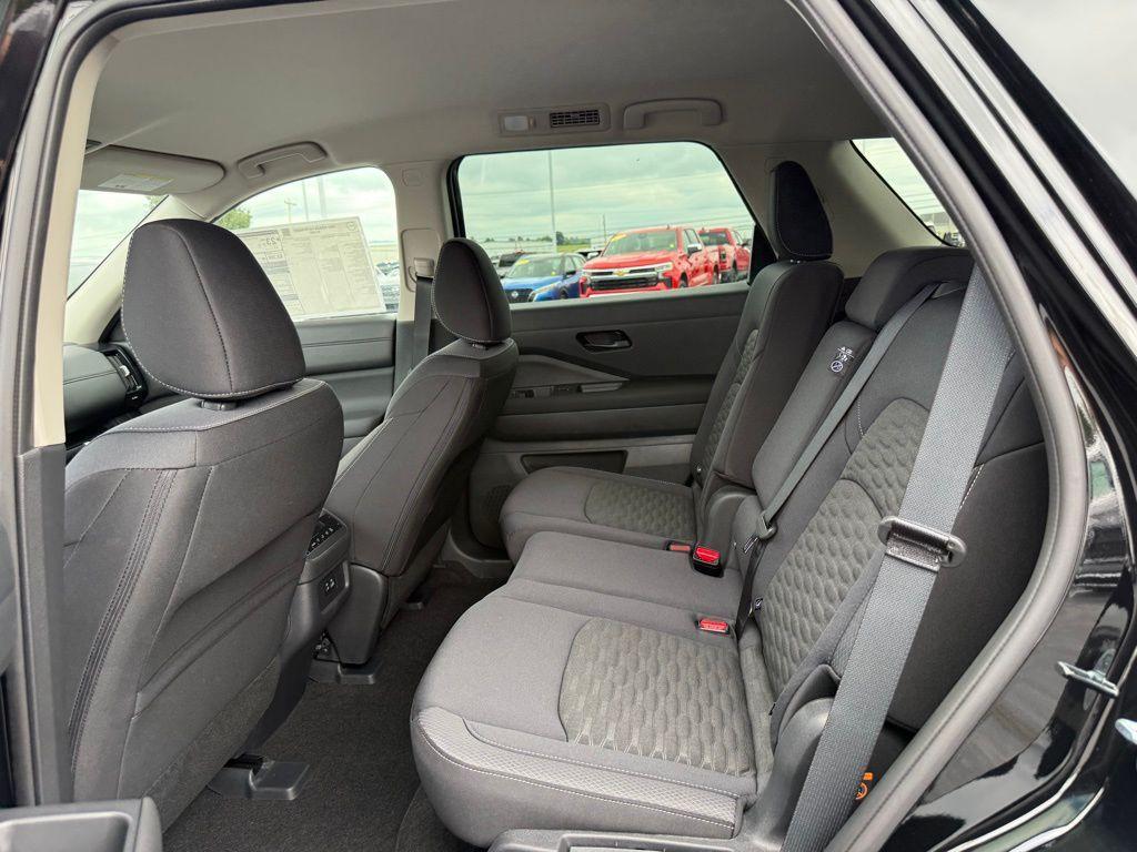 new 2025 Nissan Pathfinder car, priced at $38,197