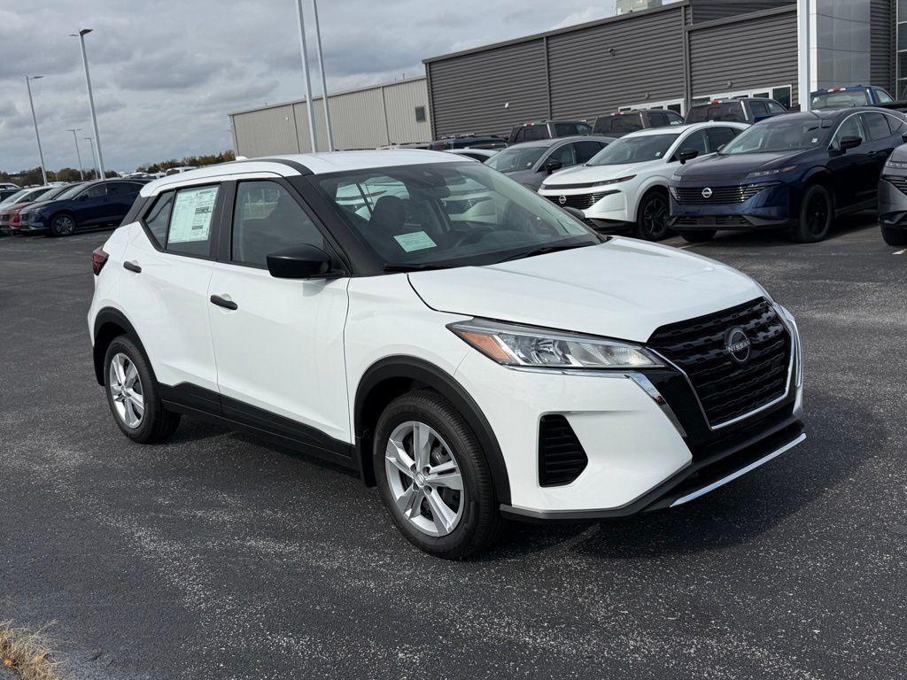 new 2025 Nissan Kicks Play car, priced at $20,865