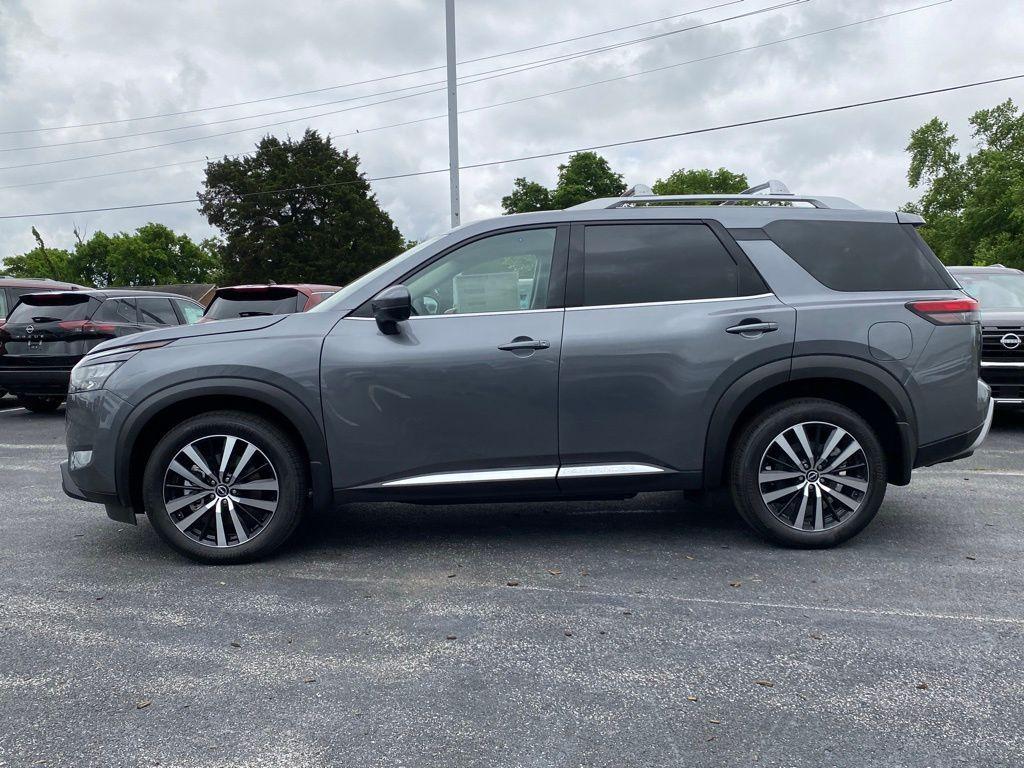 new 2025 Nissan Pathfinder car, priced at $49,550