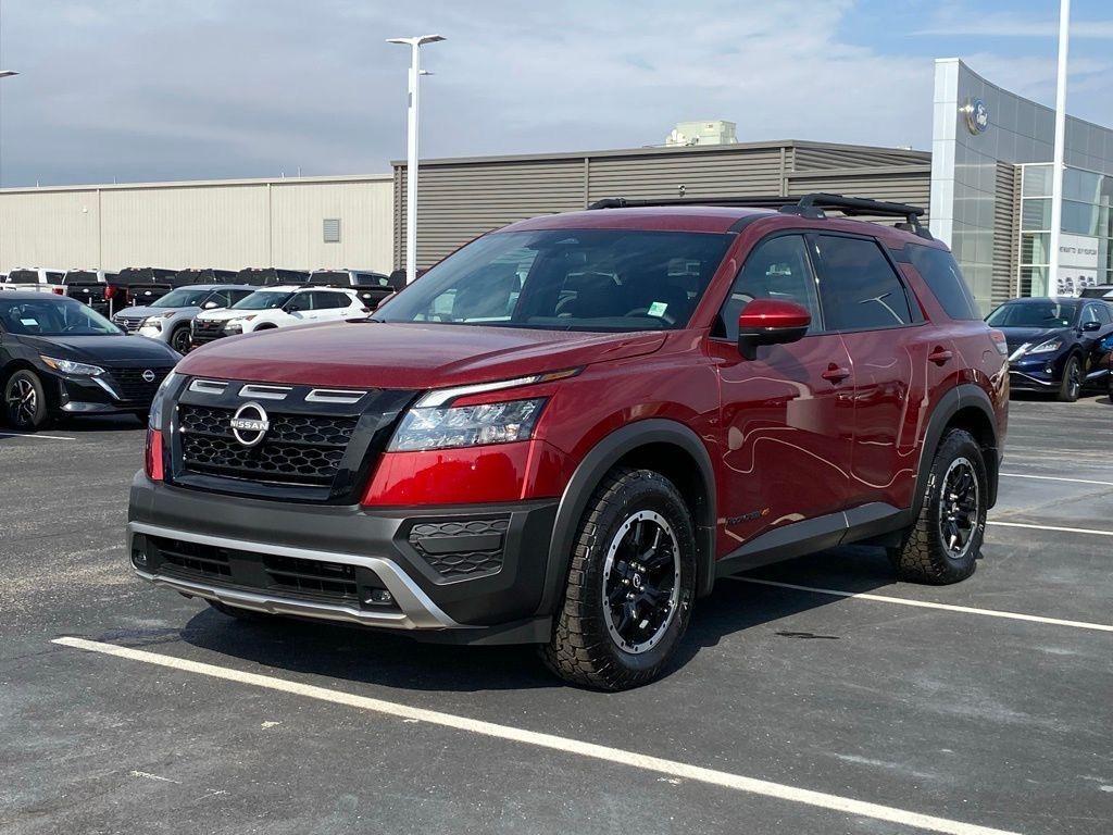 new 2025 Nissan Pathfinder car, priced at $42,805