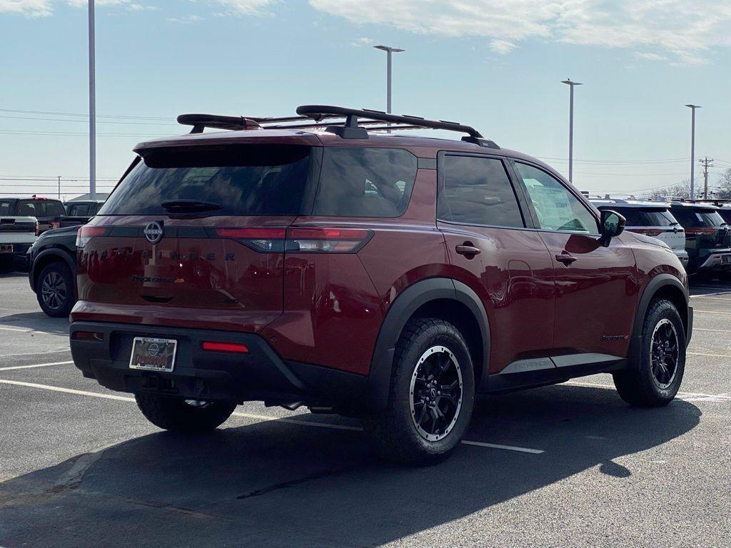 new 2025 Nissan Pathfinder car, priced at $42,805