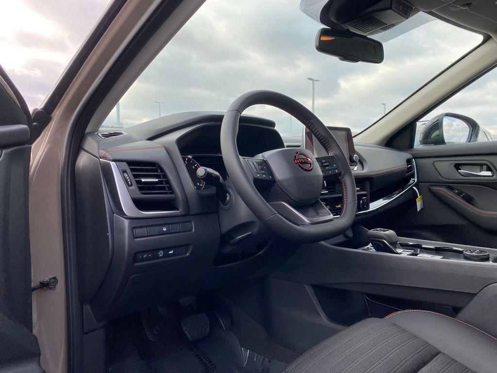new 2025 Nissan Rogue car, priced at $33,973
